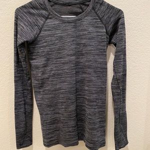 Lululemon swiftly tech long sleeve